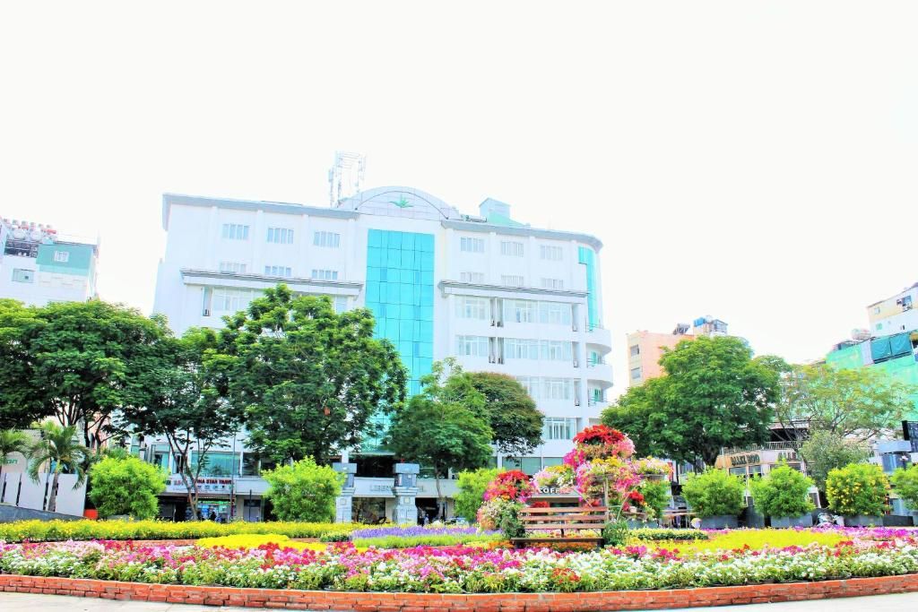 Liberty Hotel Saigon Greenview фото 56