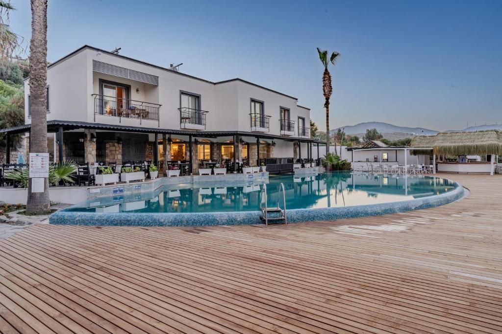 Mira Beach Resort Bodrum фото 56