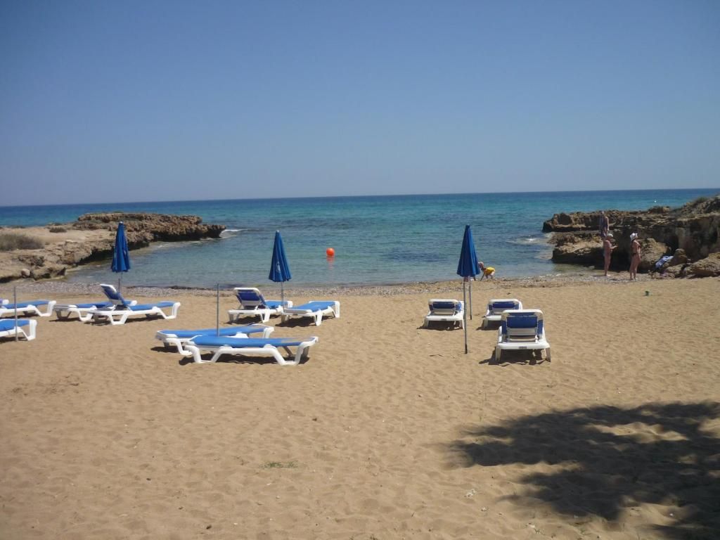 Penelope Beach Hotel фото 2