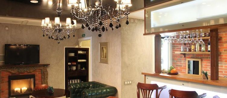 Фото отеля Martin Hotel