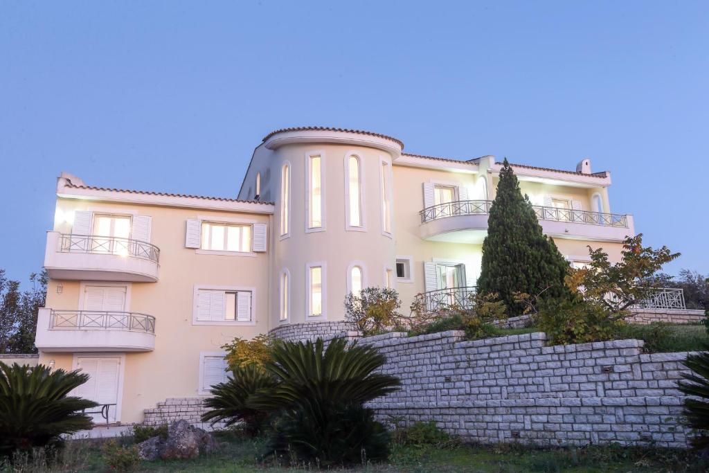 Corfu Luxury Villa Paloma фото 7