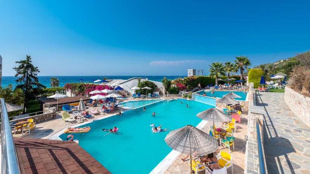 Sirene Beach Hotel фото 27