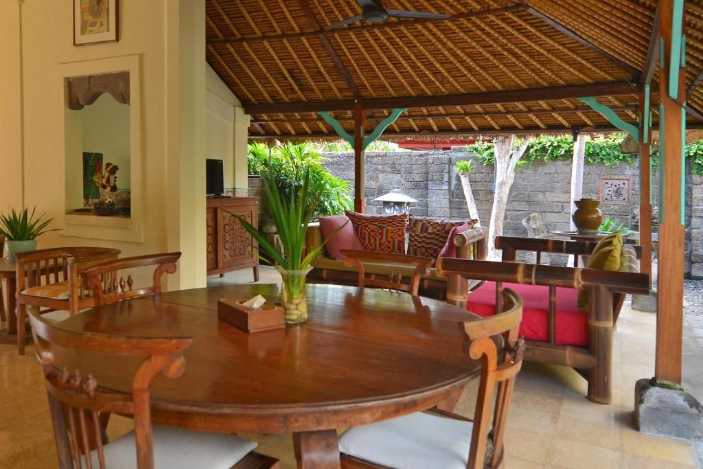 Bebek Cottages Sanur фото 44