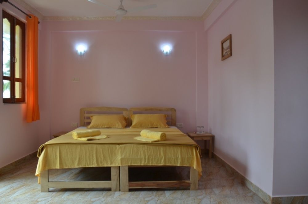 Guest House «Thomas Beach Guest House» фото 36
