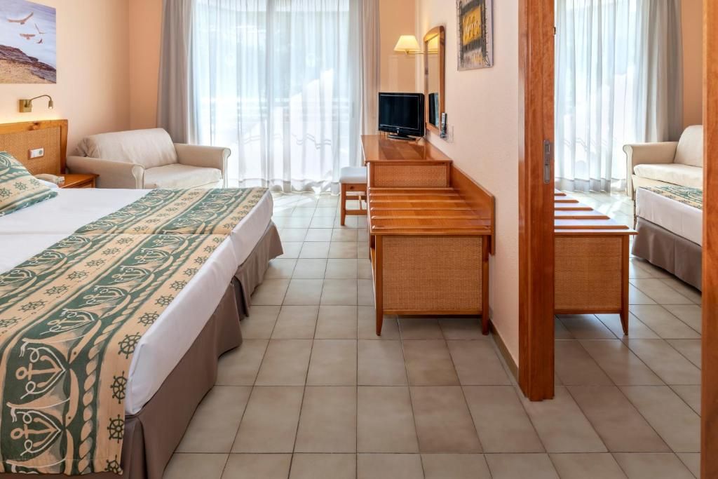 Hotel GHT Oasis Tossa & SPA фото 90