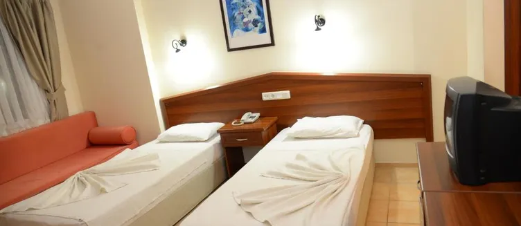 Фото отеля Karbel Beach Hotel