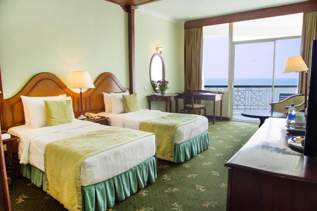 Mount Lavinia Hotel фото 66