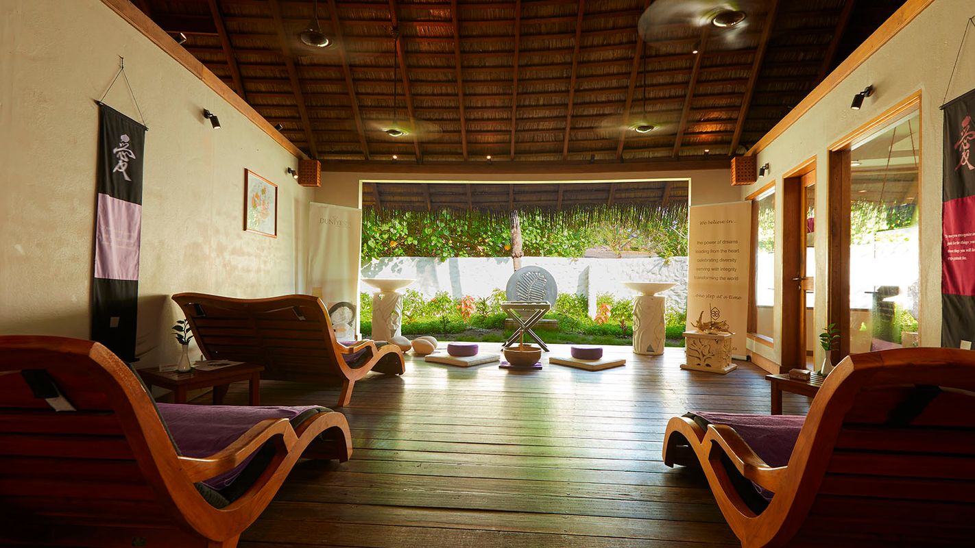 Kuredu Island Resort & Spa фото 22