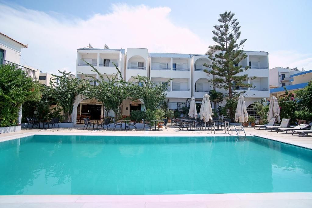Kyparissia Beach Hotel фото 9