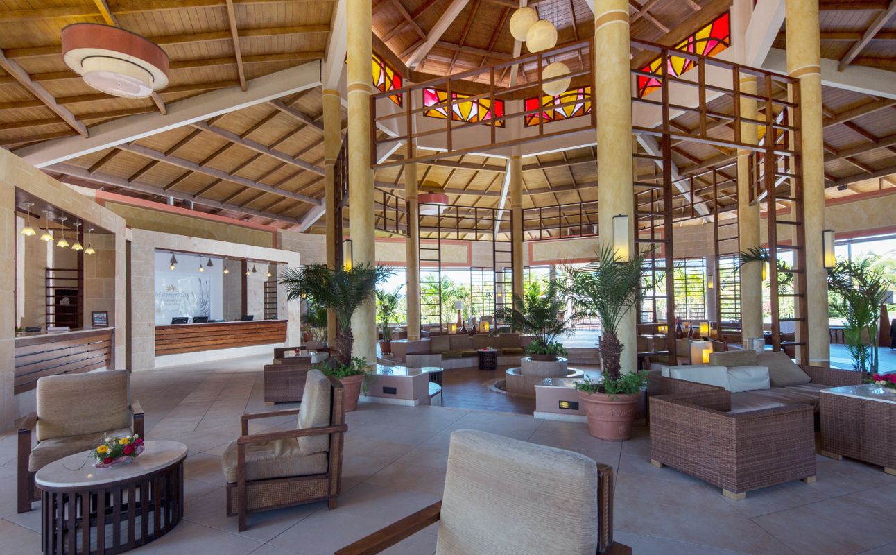 Memories Flamenco Beach Resort фото 13