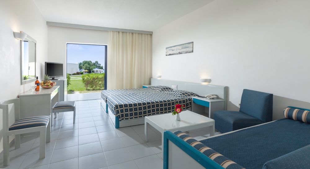 The Aeolos Beach Hotel фото 9