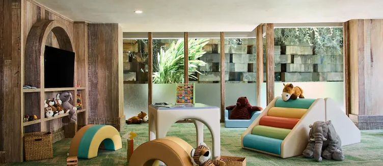 Фото отеля Курортный отель Dinso Resort & Villas Phuket, Vignette Collection by IHG