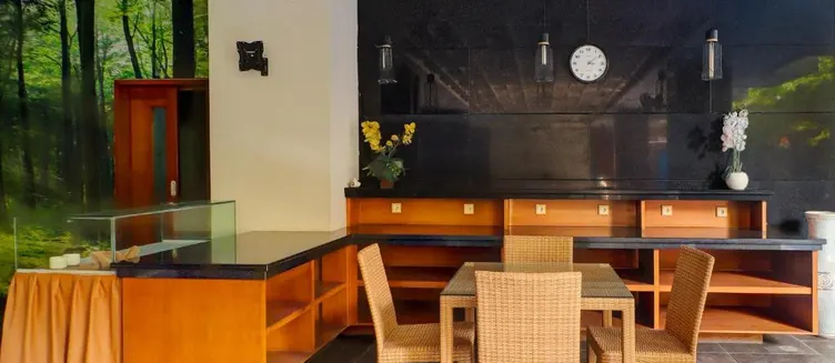 Фото отеля Palette Hotel Seminyak