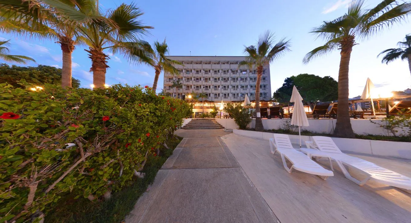 Anitas Beach Hotel фото 2