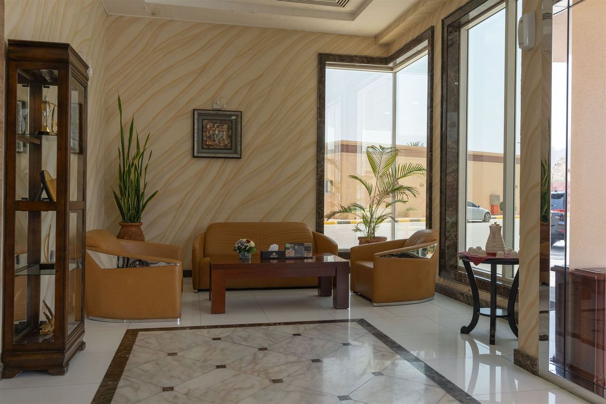 Royal Beach Hotel & Resort фото 10