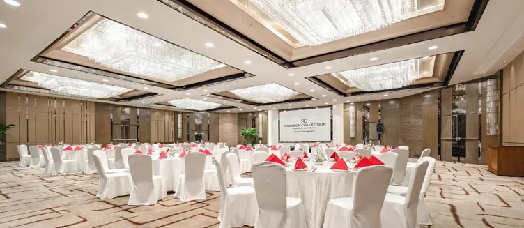 Фото отеля Radisson Collection Hotel, Yangtze Shanghai