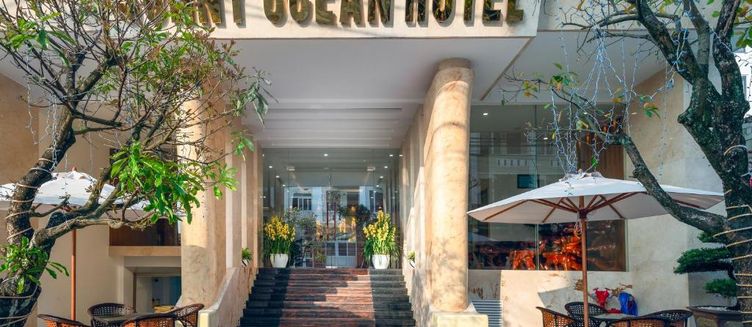 Фото отеля Sunny Ocean Hotel & Spa