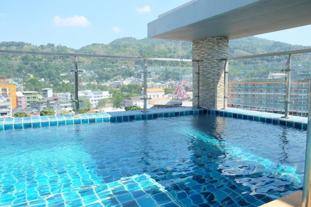 Elite Suite Hotel Patong фото 73