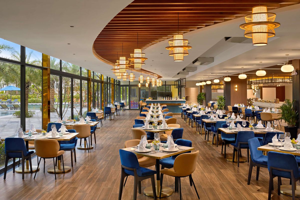 Wyndham Hoi An Royal Beachfront Resort & Villas фото 15