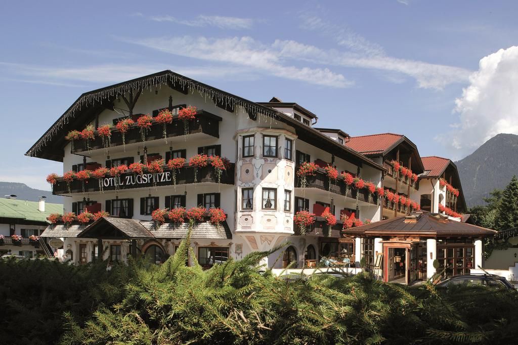 Hotel Zugspitze фото 0