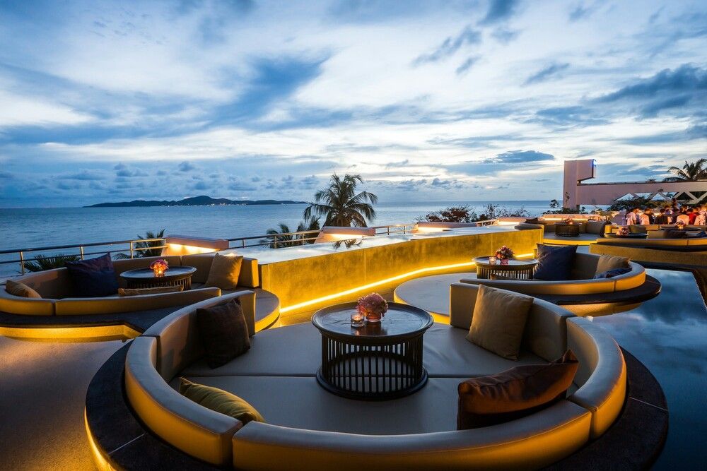 Royal Cliff Beach Terrace фото 43