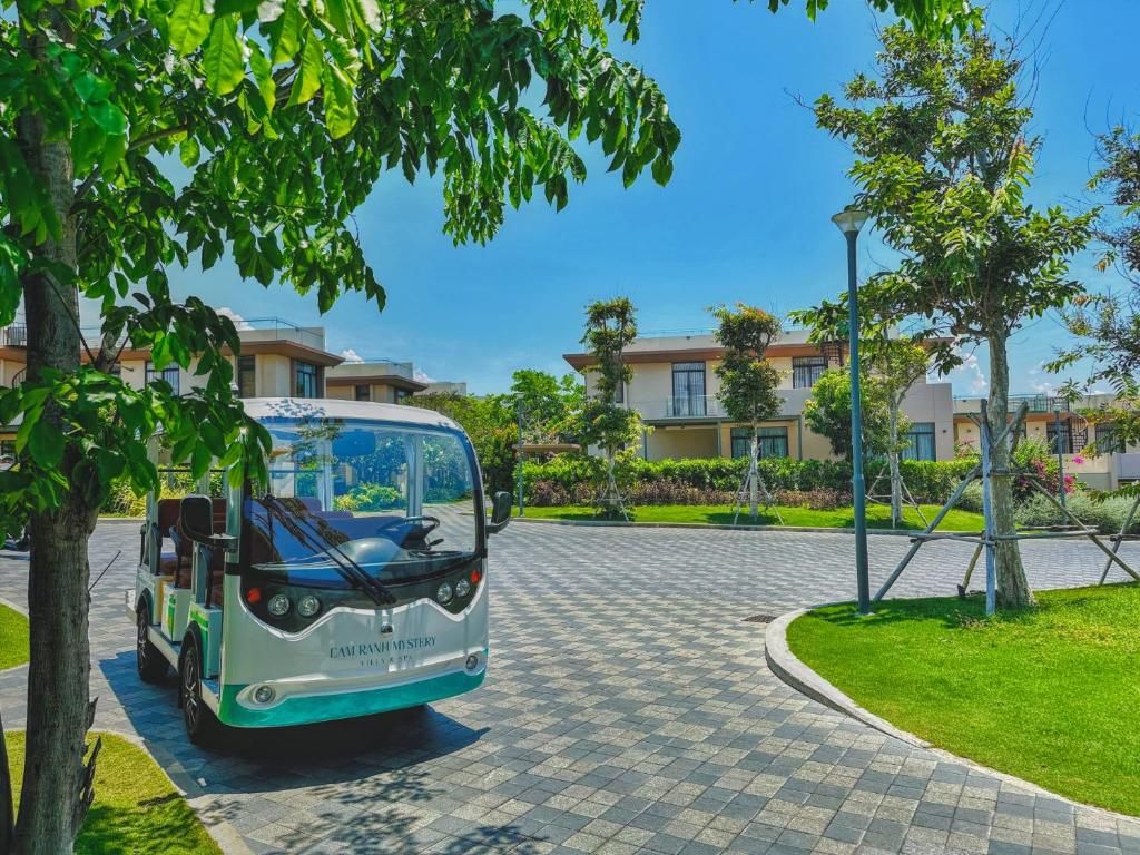 Cam Ranh Mystery Villas & Spa фото 44
