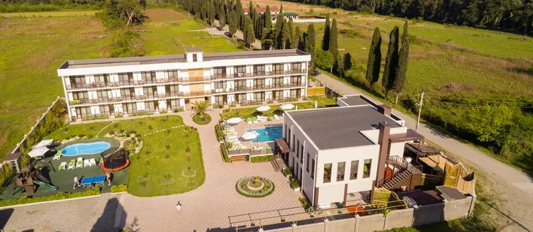 Фото отеля Oasis Club Resort Hotel