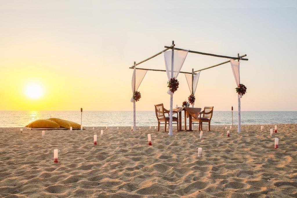 Devasom Khao Lak Beach Resort & Villas фото 47