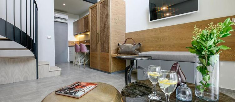 Фото отеля Serenity Suites