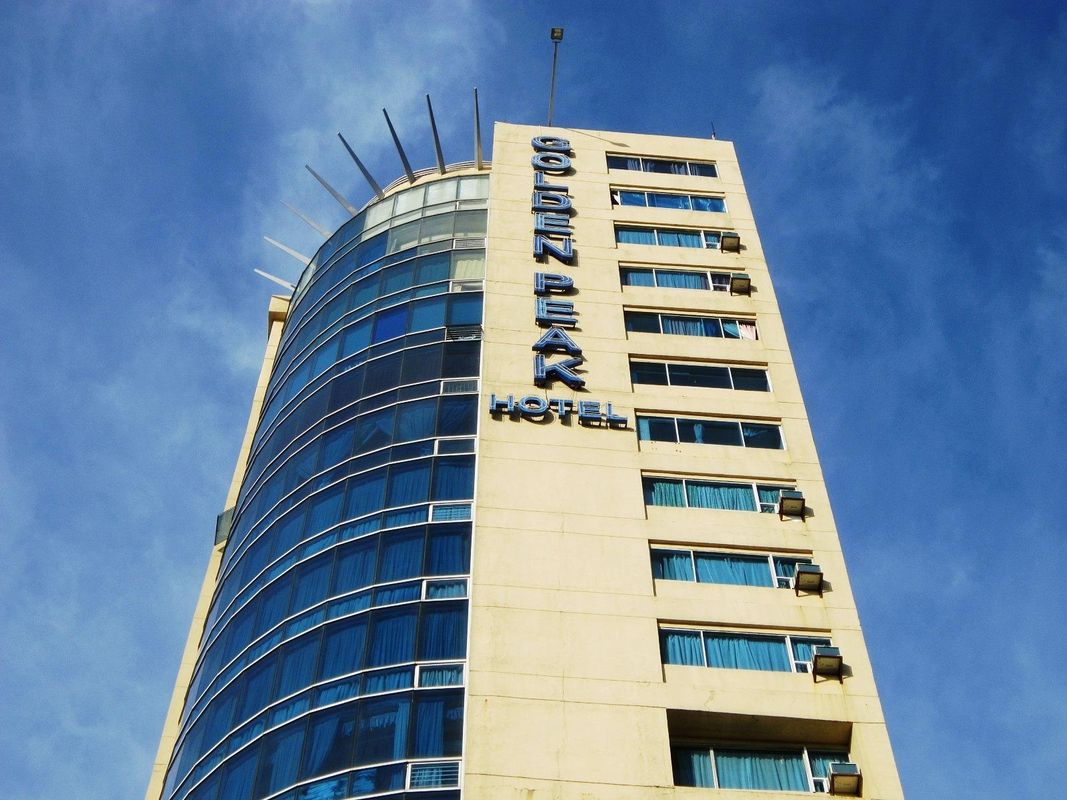 Golden Peak Hotel & Suites фото 21