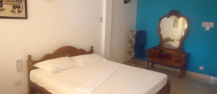 Фото отеля MariGold Beach House