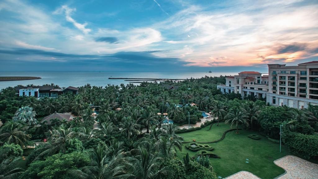 Grand Hotel Haikou - Managed by Accor фото 18