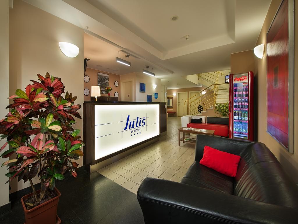 EA Hotel Julis фото 5