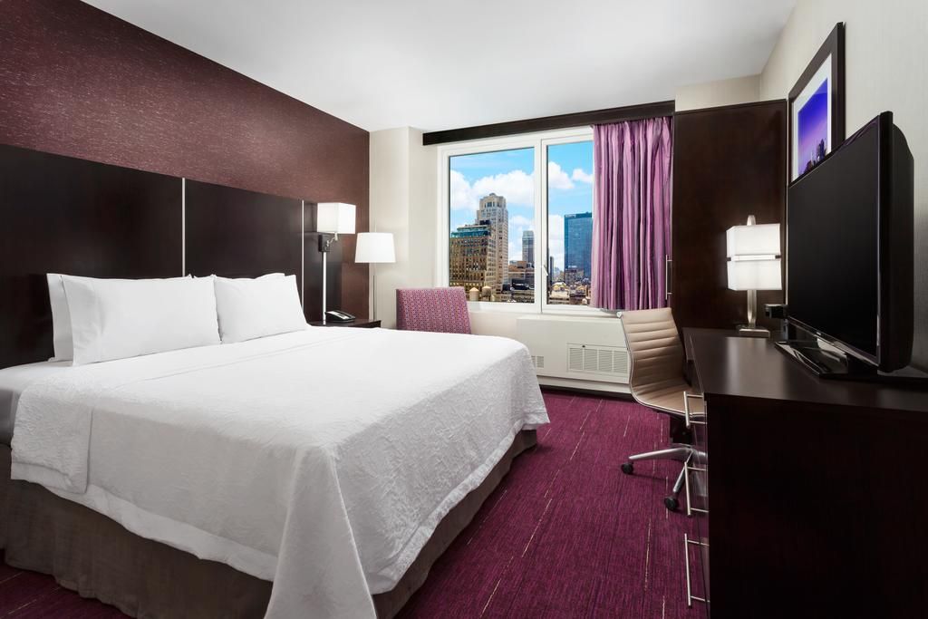 Hampton Inn Times Square Central фото 18