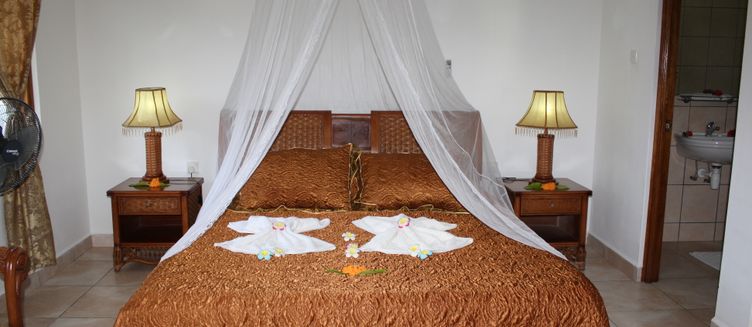 Фото отеля Le Surmer Self Catering Chalets