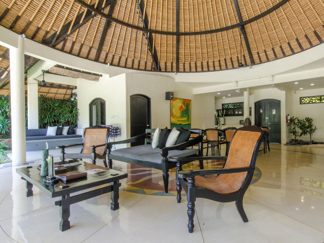 Impiana Private Villas Seminyak фото 40