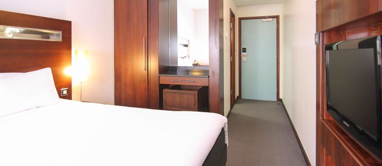 Фото отеля Ibis World Trade Centre