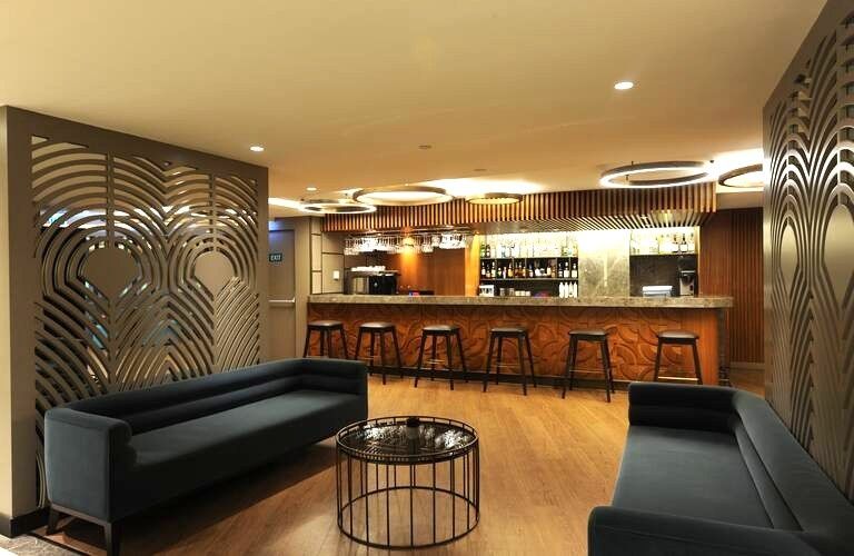 Doubletree by Hilton Istanbul - Sirkeci фото 7