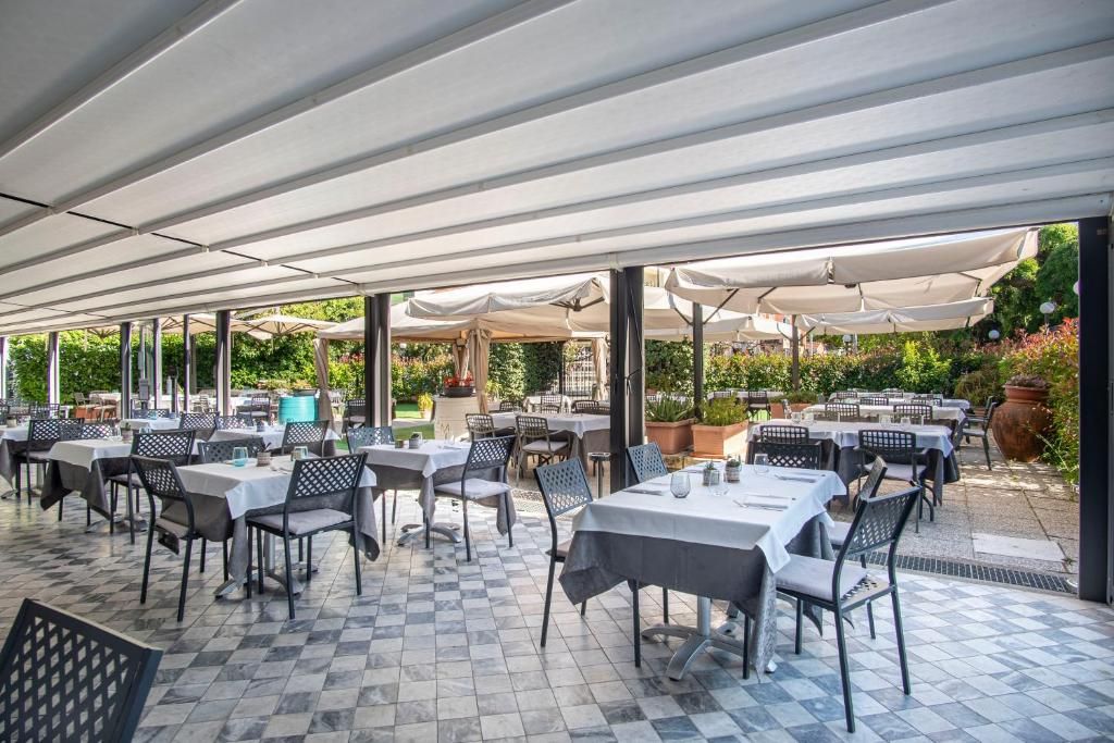 Grande Albergo фото 72