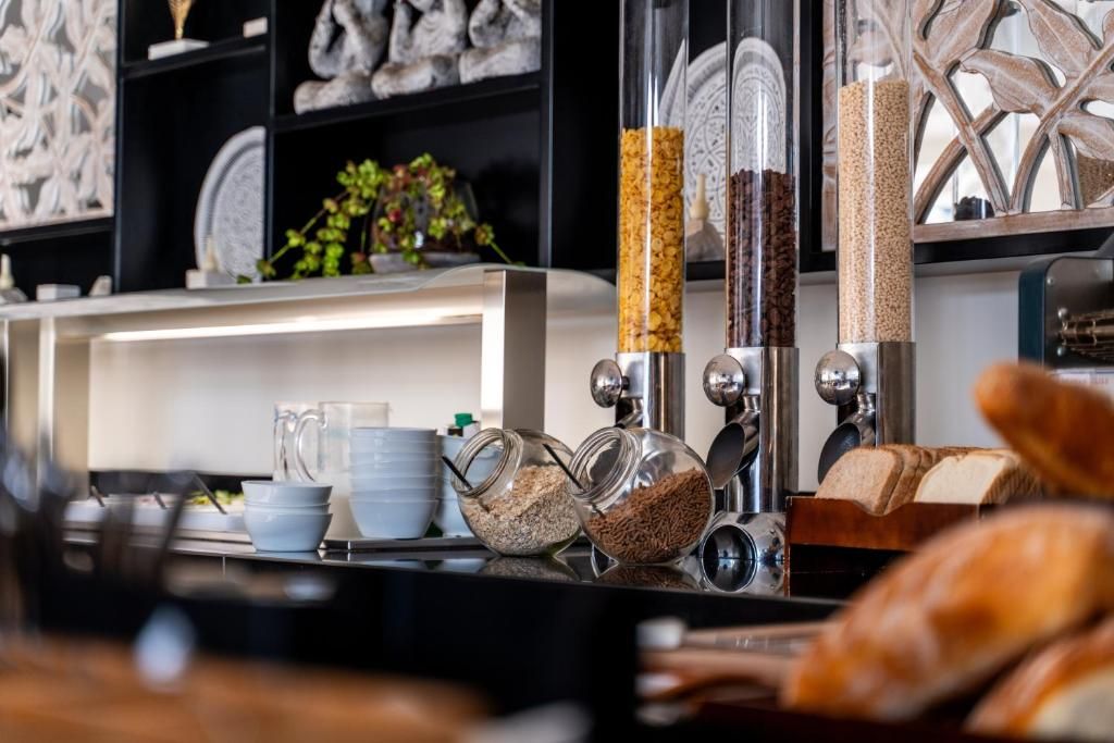 Nostos Beach Boutique Hotel фото 33