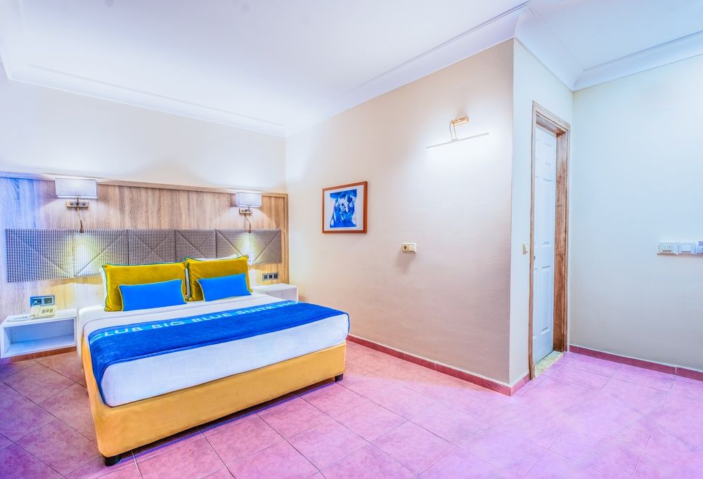 Club Big Blue Suit Hotel фото 33