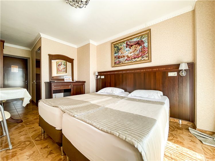 Anzhelina Family Hotel фото 37