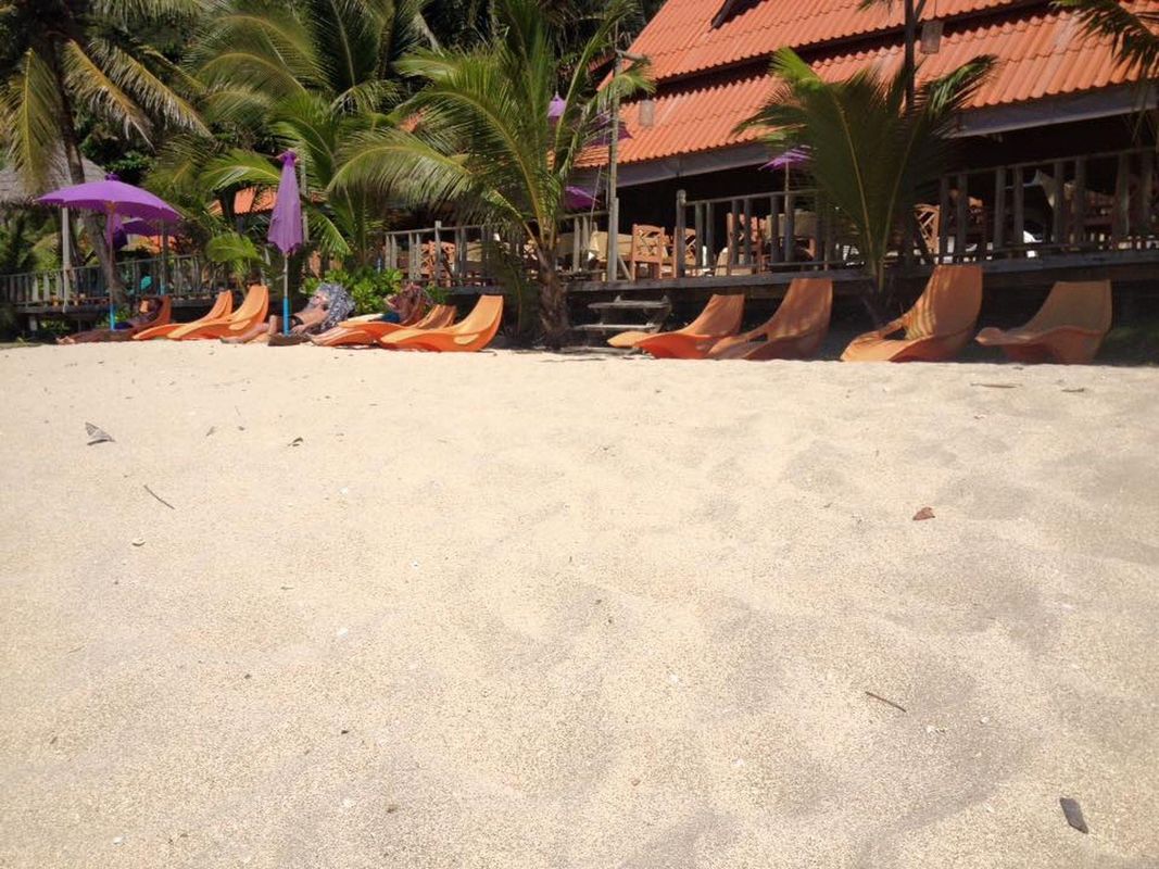 White Sand Beach Resort фото 9