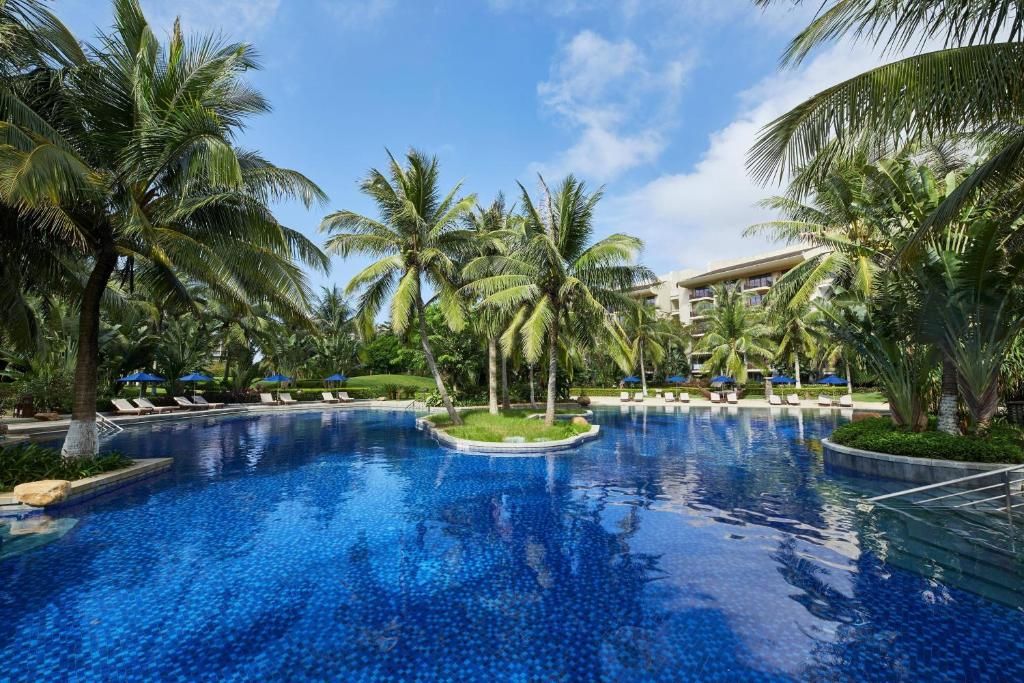 Four Points by Sheraton Shenzhou Peninsula Resort фото 75