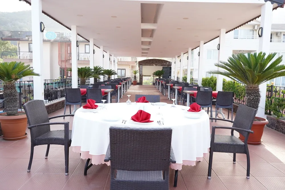Aleria Belport Beach Hotel фото 99