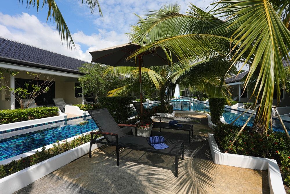 Tuana Hotels Brook Pool Access фото 46