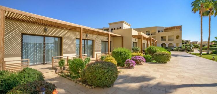 Фото отеля Grand Tala Bay Resort