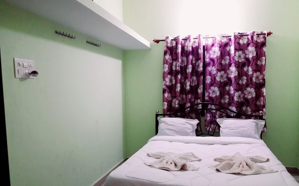Guest House «Laxmi Holiday Homes Guesthouse» фото 7
