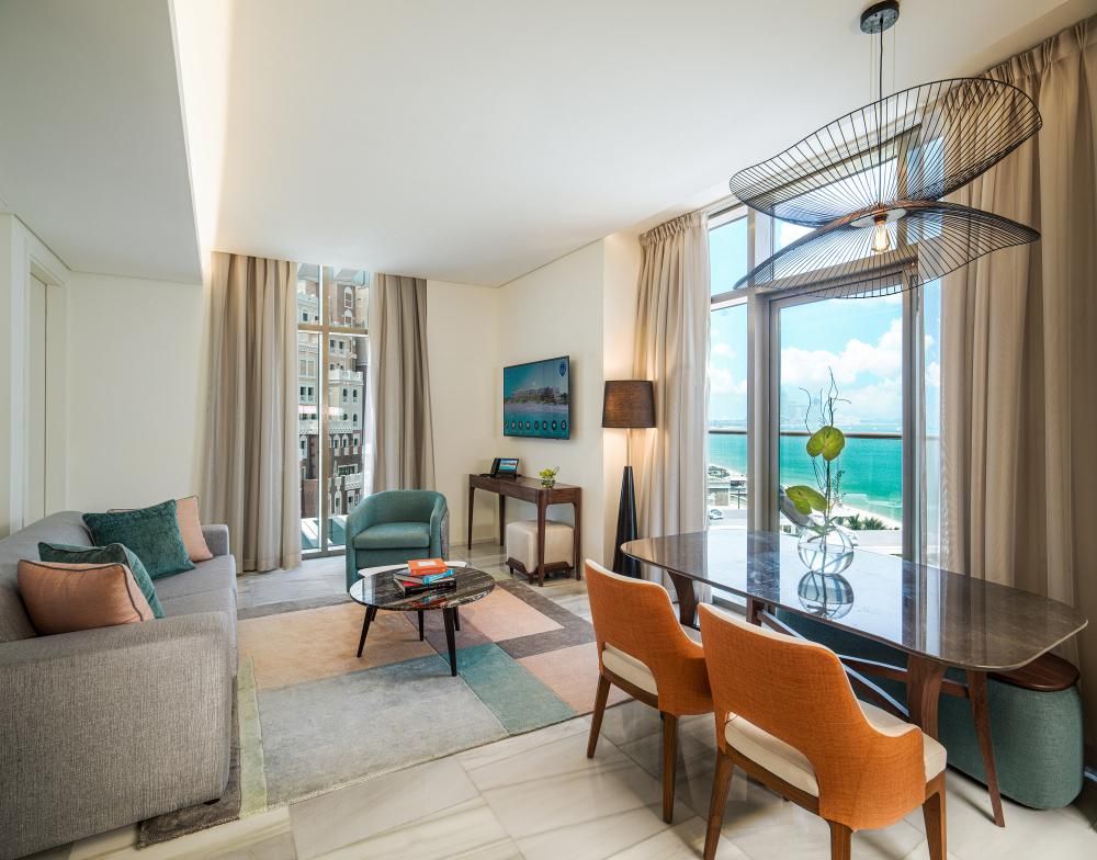 Th8 Palm Dubai Beach Resort Vignette Collection фото 47
