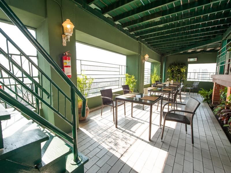 Pinnacle Lumpinee Park Hotel & Spa фото 3
